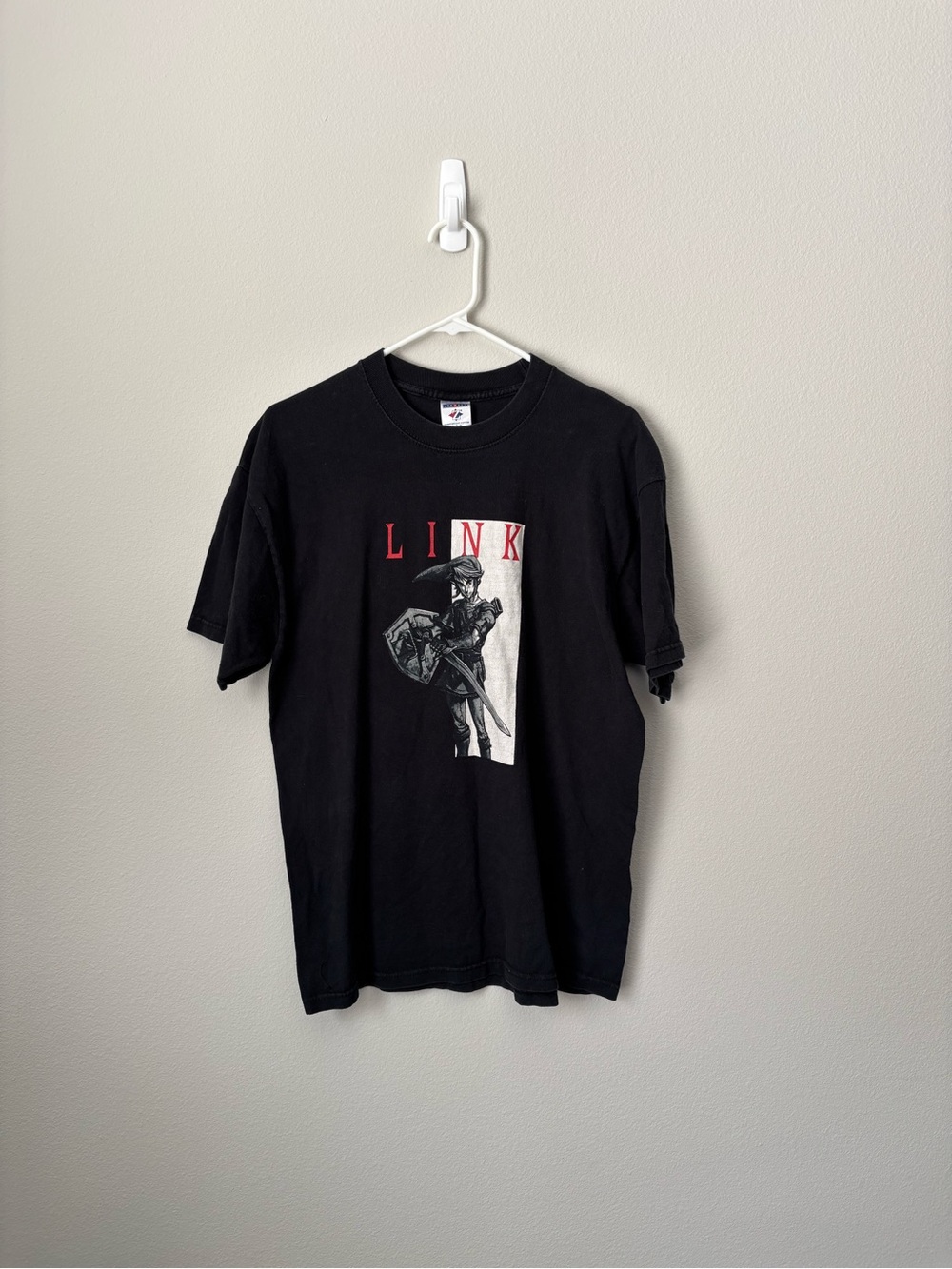 Vintage LINK character The Legend Zelda
PlayStation t-shirt